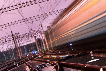 Transporte Ferroviário - Imagem de Comboio em movimento